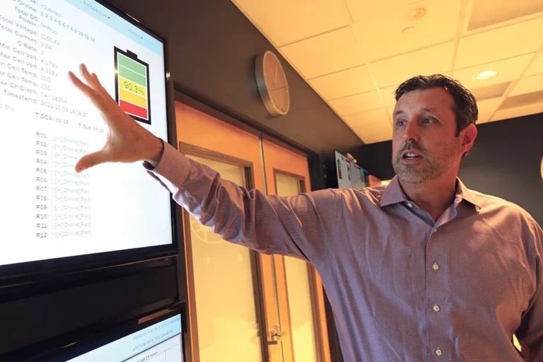 Les entreprises de batteries de Waterbury se transforment à mesure que la demande d'électricité augmente