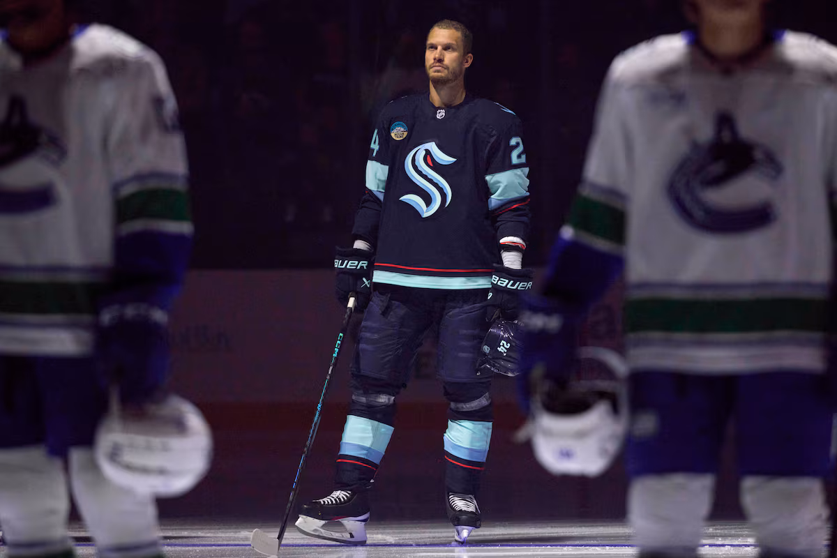 Oleksiak ajoute un savoir-faire de vétéran à la reconstruction des Canucks