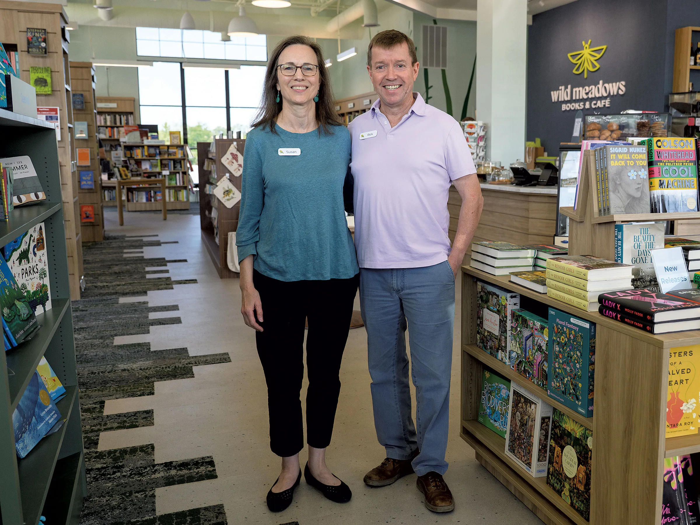 Ouverture du lieu de rencontre Wild Meadows Books and Café à Williston
