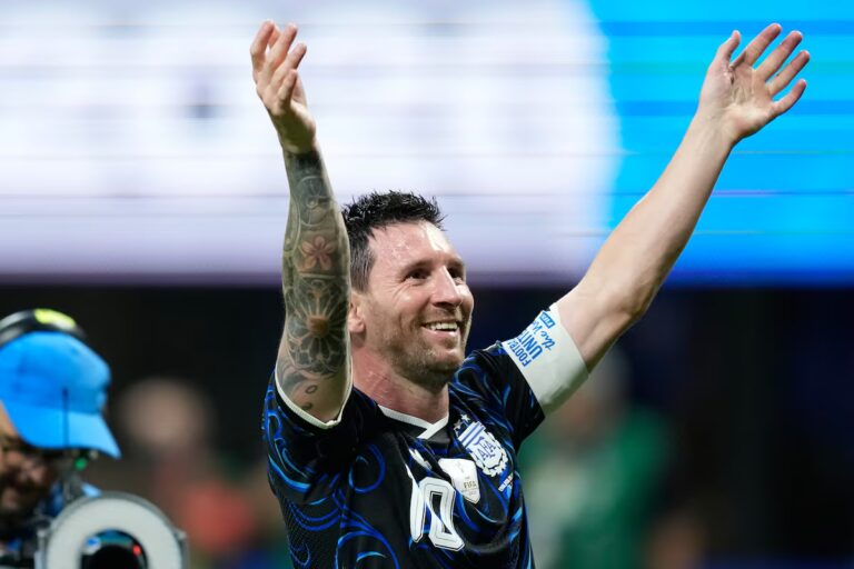 "Rien ne nous a été remis", déclare Messi aux critiques avant la finale de la Coupe du monde