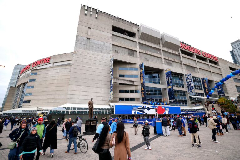 Rogers acquiert la participation restante dans MLSE auprès de Kilmer Sports pour 4,35 milliards de dollars