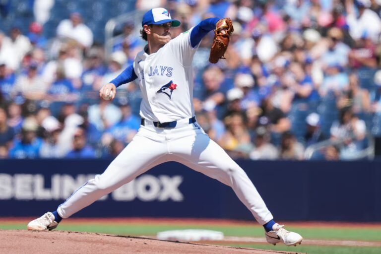 Springer et Bieber aident les Blue Jays à mettre fin à une séquence de quatre défaites consécutives, les Rays en tête de la division