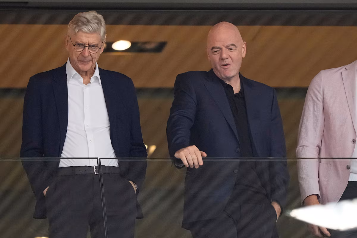 Deux hauts dirigeants de la FIFA se distancient du projet raté de vente de la Coupe du Monde d'Infantino