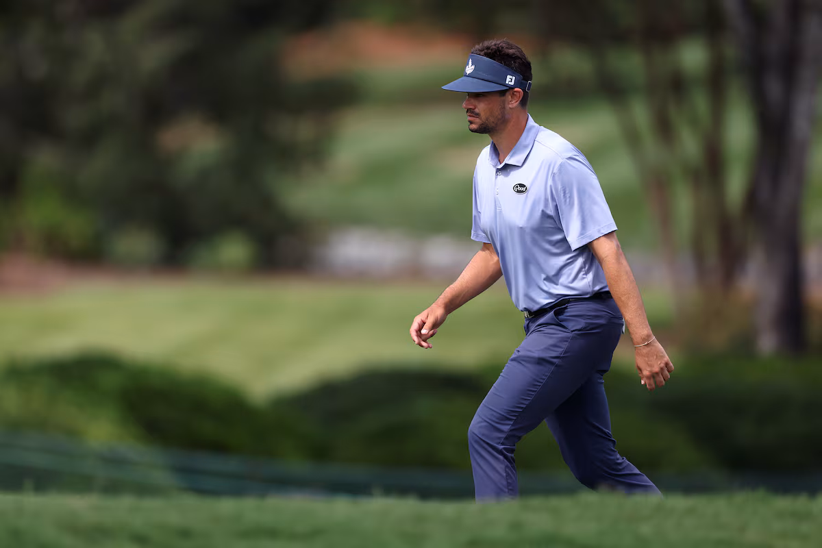 Hossler mène le championnat Wyndham alors que Bradley maintient à peine ses espoirs en séries éliminatoires