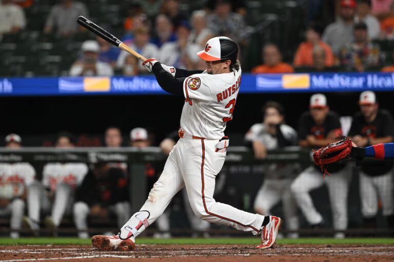 L’ajout de Rutschman par les Red Sox et la décision des Phillies pour Arraez soulignent la date limite des échanges de la MLB