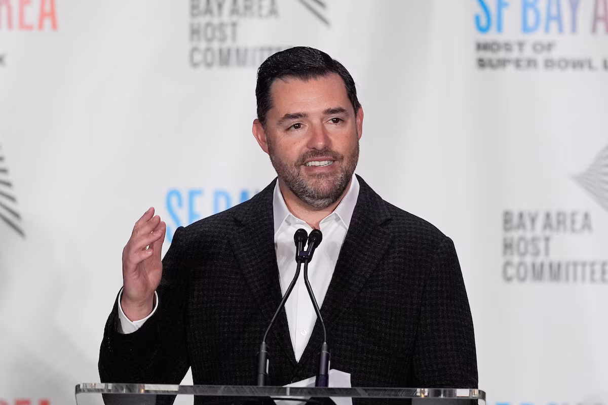 Le propriétaire des 49ers, Jed York, a envoyé un texto à une femme qu'il croyait être une prostituée avant son arrestation par la police.