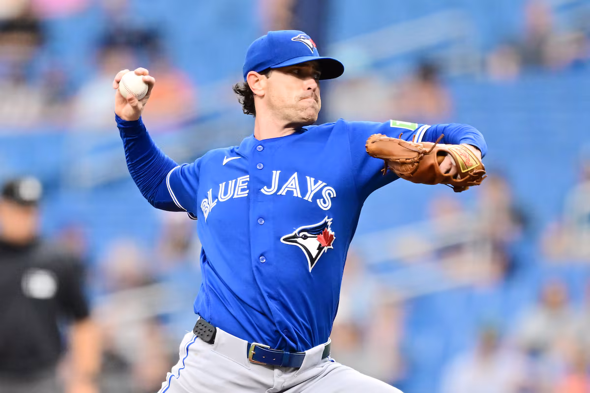 Les Blue Jays placent le lanceur droitier Shane Bieber sur la liste des blessés de 15 matchs