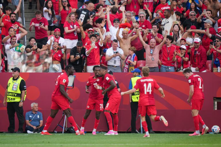 Les Canadiens affronteront les États-Unis lors d'un match de football en octobre au Minnesota