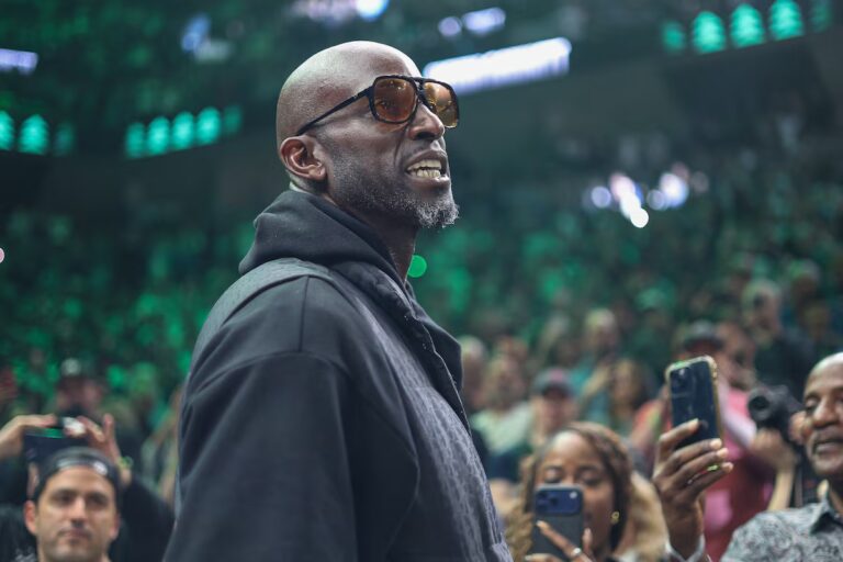 Les Timberwolves s'apprêtent à retirer le maillot de Kevin Garnett après le match du 28 février contre les Celtics