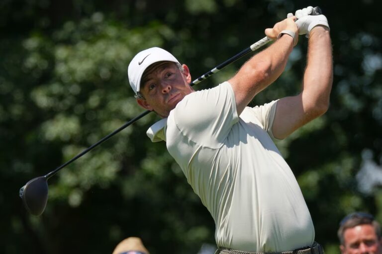 McIlroy fait un revirement rapide pour se partager la tête à cinq au championnat BMW