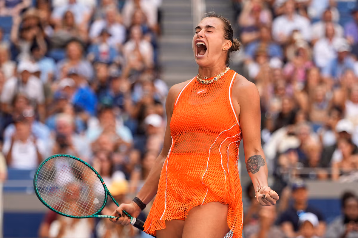 Aryna Sabalenka bat Linda Noskova et atteint la demi-finale de l'US Open