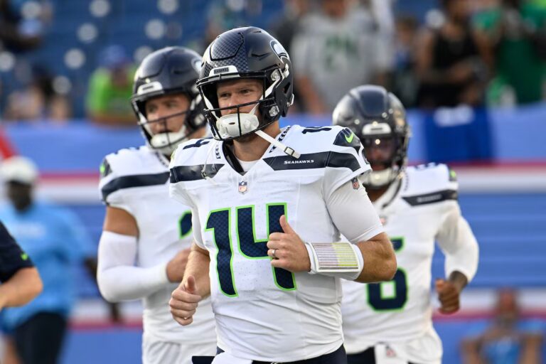 Choix des pros : amener les Seahawks à battre les Patriots, alors que le match revanche du Super Bowl donne le coup d'envoi de la saison de la NFL