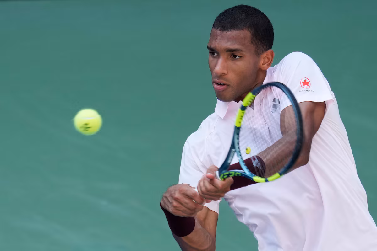 Félix Auger-Aliassime mène le Canada au match de la Coupe Davis à Québec