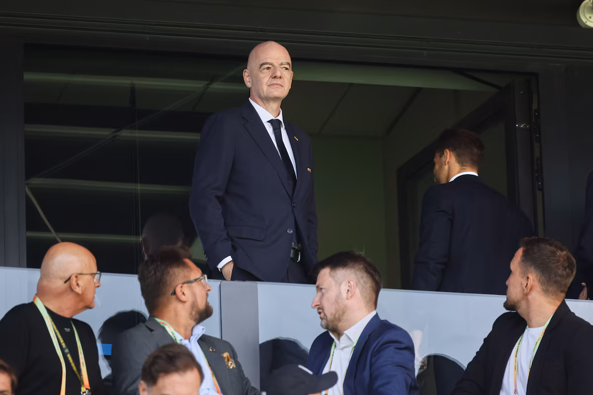 Infantino reste discret sur la proposition abandonnée de Coupe du monde et affirme qu'il y aura un "bon moment" pour en discuter