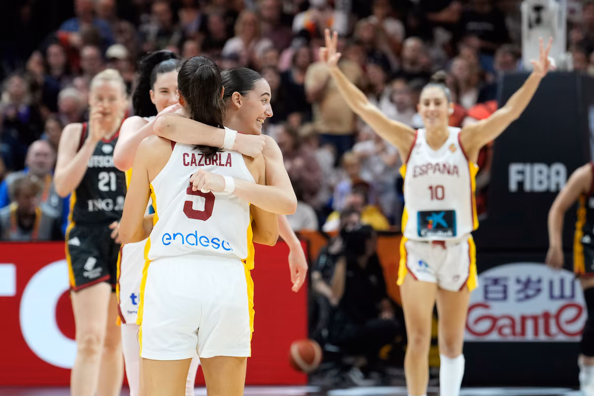 L'Espagne bat l'Allemagne, pays hôte, et remporte la médaille de bronze 81-58 à la Coupe du Monde féminine FIBA