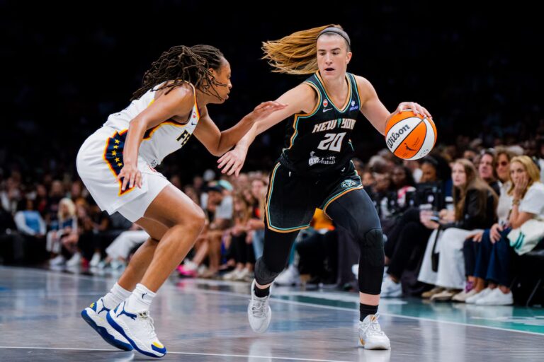 La WNBA revient de la trêve de la Coupe du Monde, avec quatre matchs restants et une tête de série en jeu