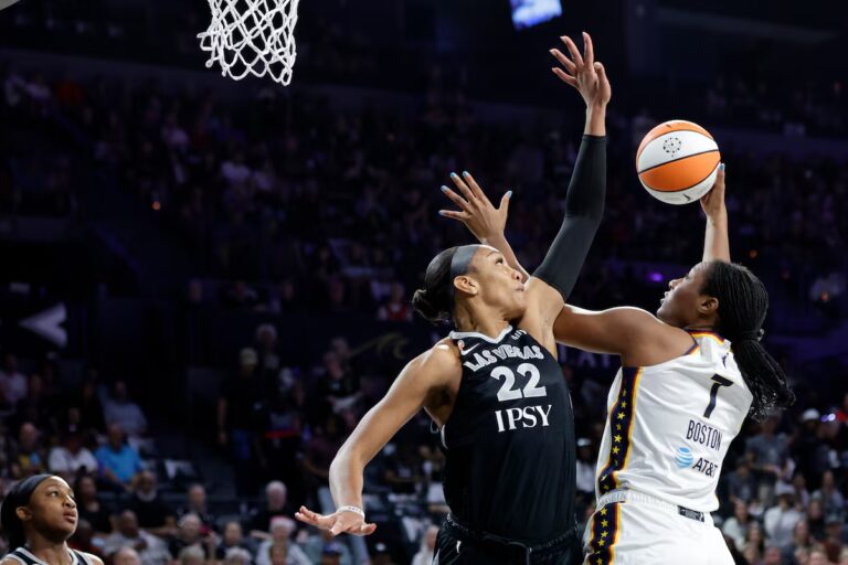 Les 38 points d'A'ja Wilson mènent les Aces à une victoire dominante dans le premier match contre Fever