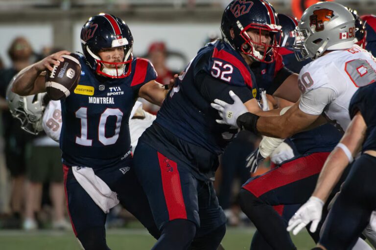 Les Alouettes se rassemblent en deuxième demie pour battre les Lions 37-30 et décrocher une place en séries éliminatoires