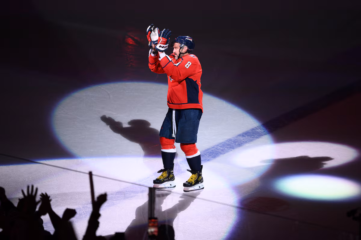 Les capitales disent qu'on a demandé à Ovechkin de filmer une publicité pour Russie unie alors qu'il était chez lui cet été