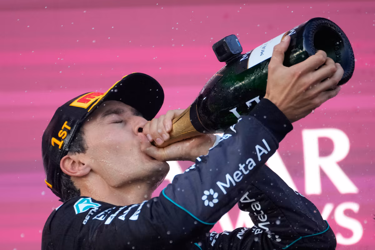 Russell remporte le Grand Prix d'Azerbaïdjan et réduit l'avance d'Antonelli en F1