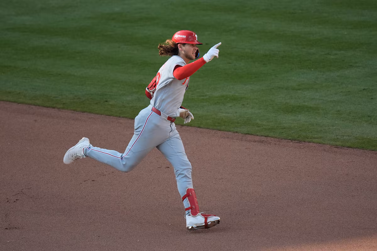Le circuit de Bohm au 10e place les Phillies devant les Braves, forçant le troisième match décisif