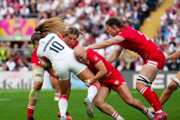 L'équipe canadienne féminine de rugby vise une victoire tant attendue contre les Red Roses d'Angleterre à domicile