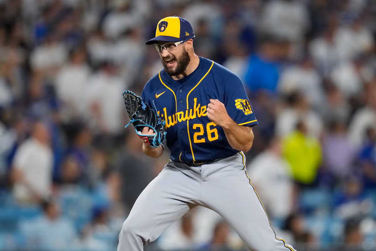 Les Brewers de Milwaukee balayent les Dodgers de Los Angeles en NLCS pour atteindre les World Series pour la première fois depuis 1982
