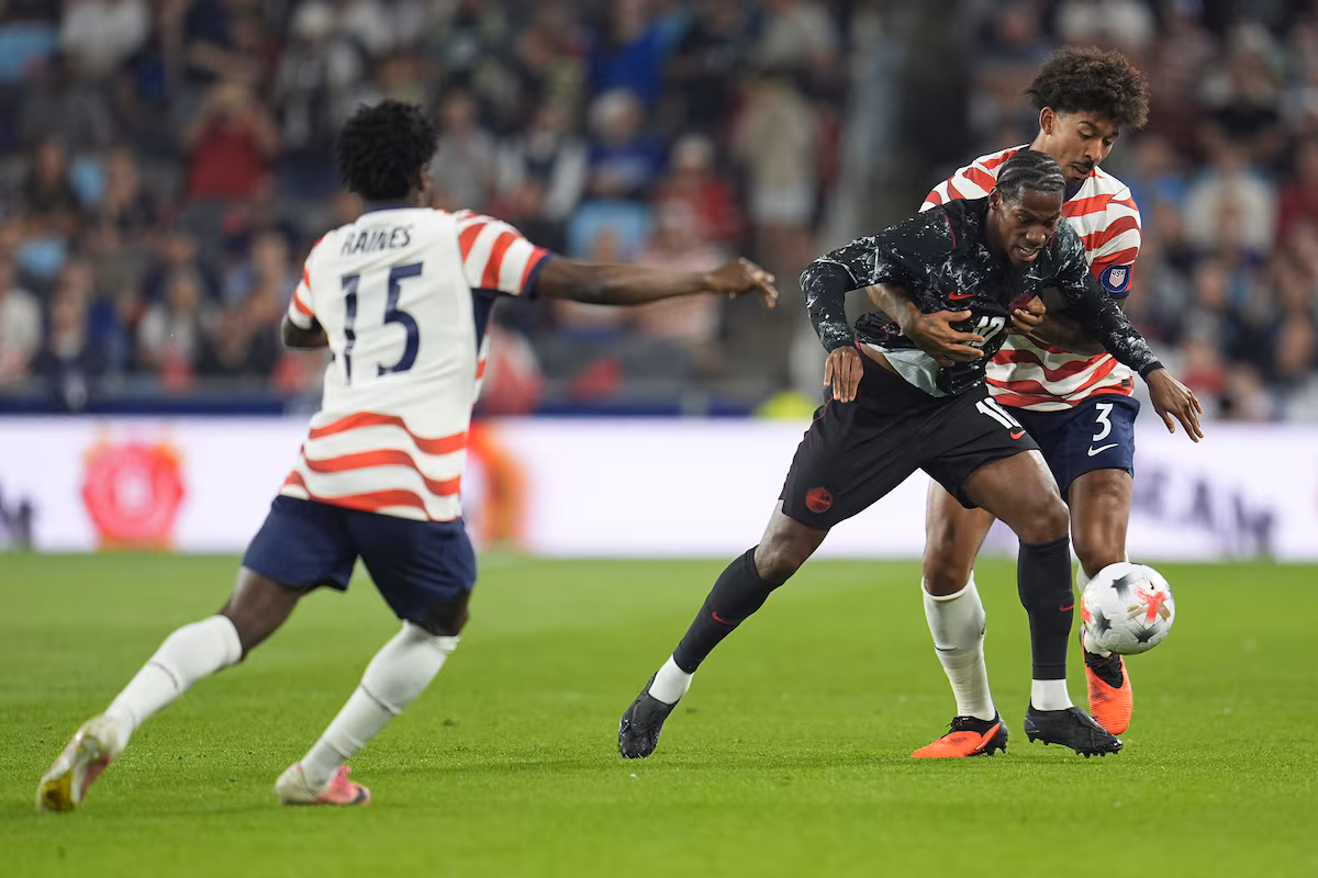 Les États-Unis dominent le Canada 1-0 en match amical de football masculin