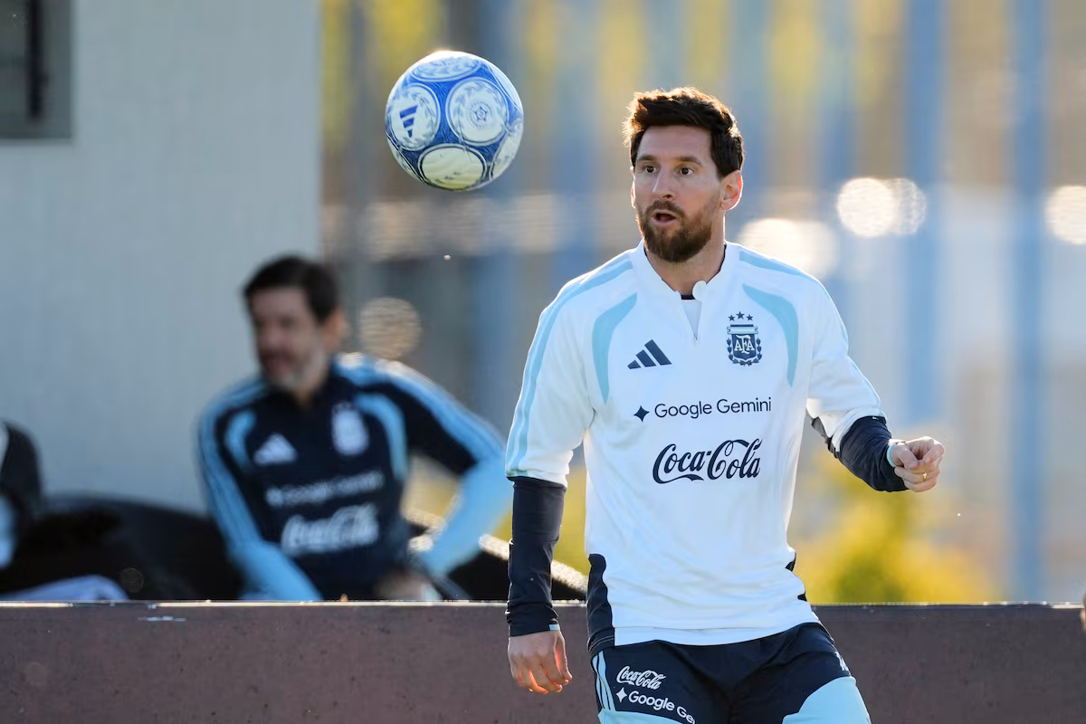 Lionel Messi se prépare pour son dernier match avec l'Argentine